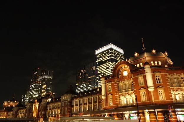 東京駅のイルミネーション2014