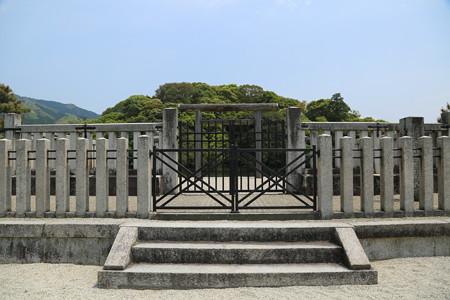 崇神天皇陵 (1)