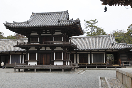 唐招提寺・鼓楼と礼堂東室