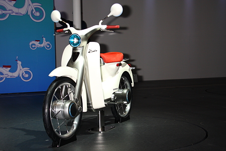 ホンダ（EV-Cub）