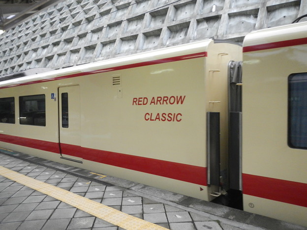 Seibu 10000 [Red Arrow Classic]