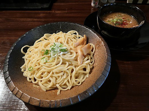 新風 五山 十三・五山つけ麺