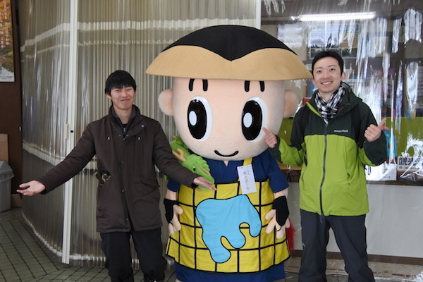 ガイドさんの他、一緒に行ってくれた二人もありがとう。