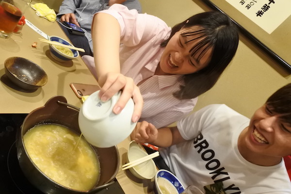締めはラーメンと雑炊