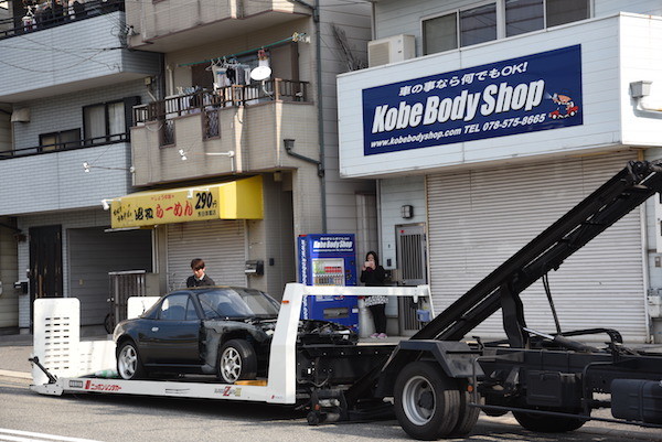 キャリー（積車）から押して降ろして