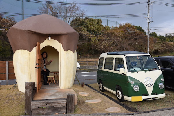 謎の建物はこんな感じ